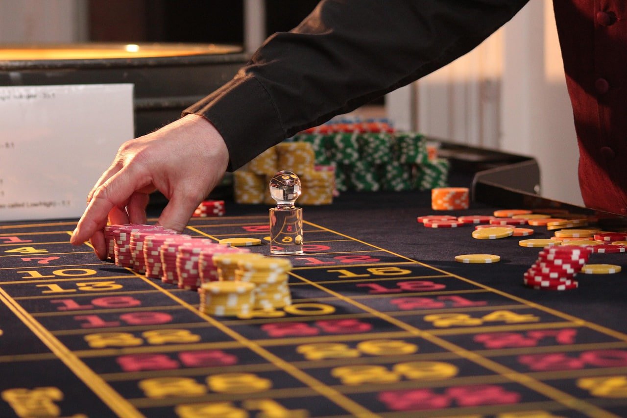 888net APP အွန်လိုင်း Sportsbook Casino Slots ဂိမ်းများ